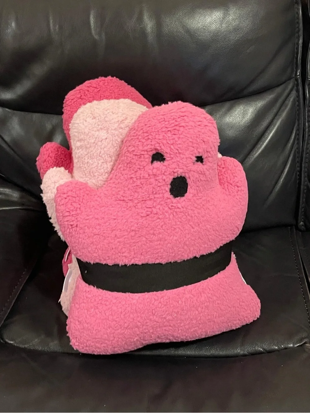 Halloween Martha Stewart Pink Ghost Pillows (3)